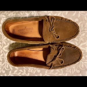 Minnetonka suede leather men’s slip on moccasins